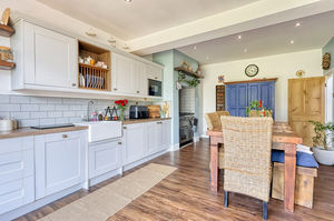 Kitchen/Diner- click for photo gallery